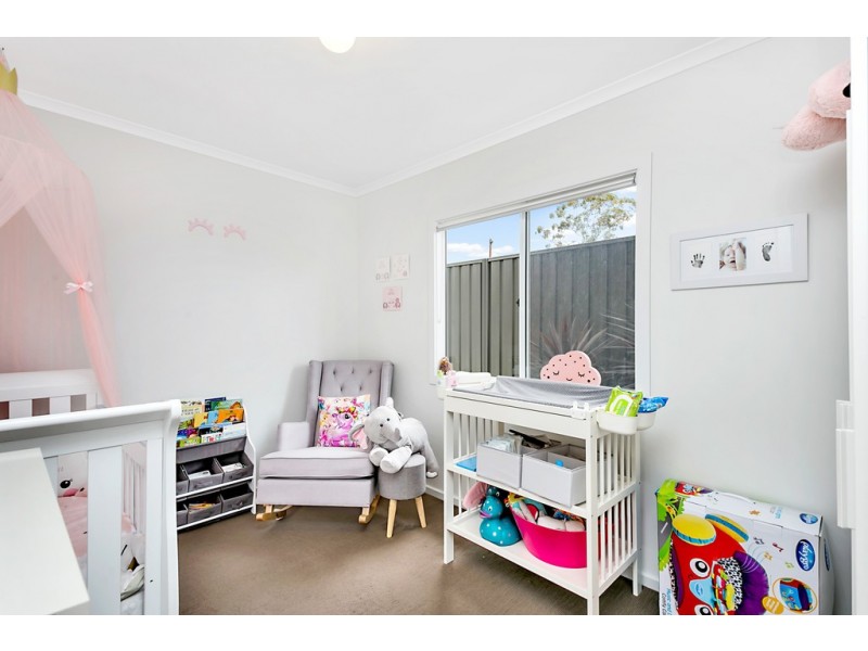 2 Salisbury Ave, Morphett Vale SA 5162