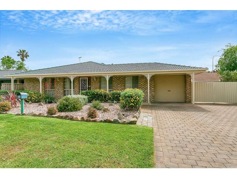 24 Mallard Crescent, Seaford Rise SA 5169