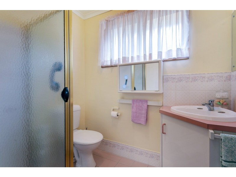 24 Mallard Crescent, Seaford Rise SA 5169