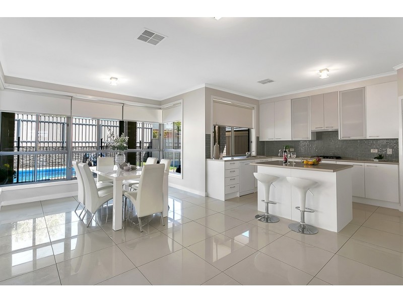 8 Anglesea Lane, Seaford Rise SA 5169