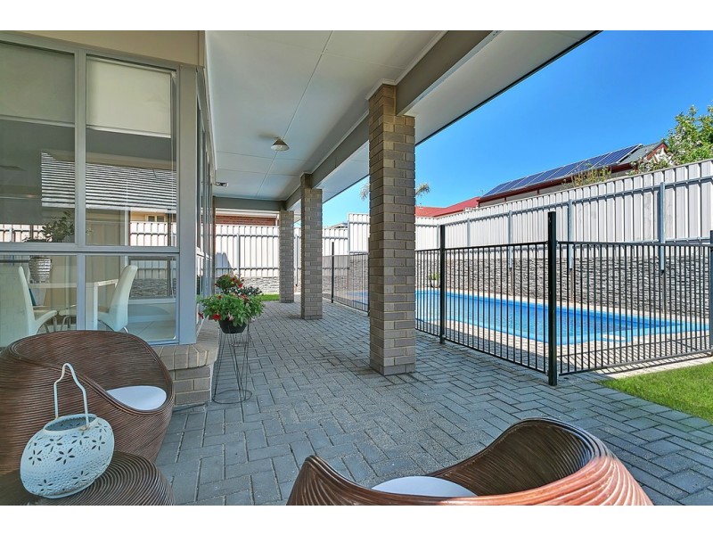 8 Anglesea Lane, Seaford Rise SA 5169