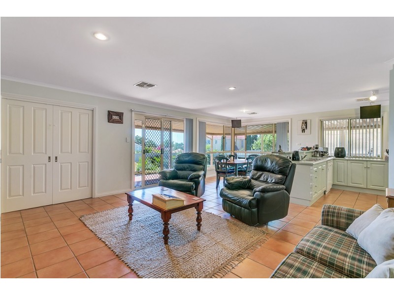 11 Spy Glass Hill Circuit, Seaford Rise SA 5169