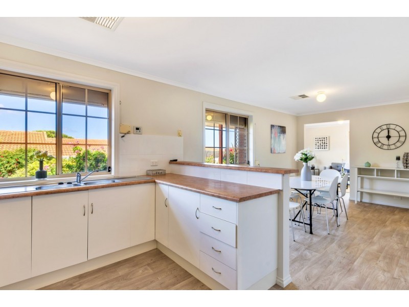 Unit 3 / 11 Central Avenue, Hallett Cove SA 5158