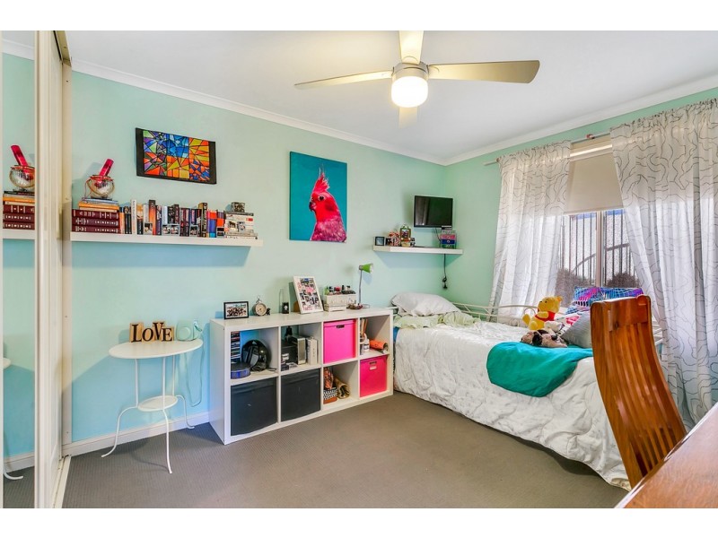 24 Edithburgh Avenue, Seaford Rise SA 5169