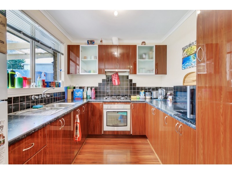 10 Greenloop Crescent, Huntfield Heights SA 5163