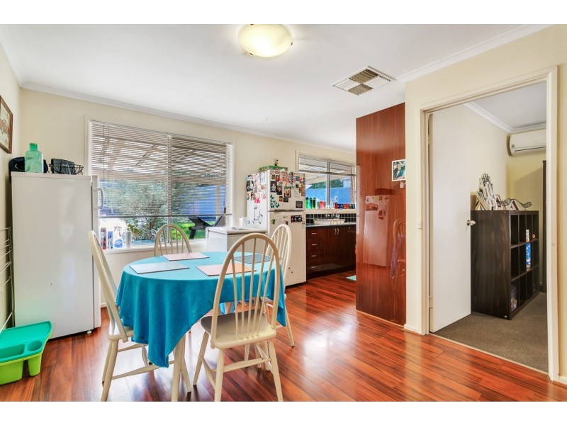 10 Greenloop Crescent, Huntfield Heights SA 5163