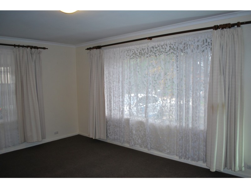 10 Greenloop Crescent, Huntfield Heights SA 5163