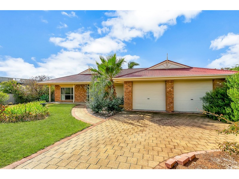12 Paignton Close, Moana SA 5169