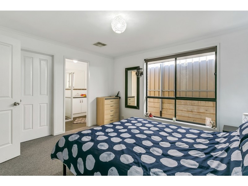 65 Esperance Boulevard, Seaford Rise SA 5169