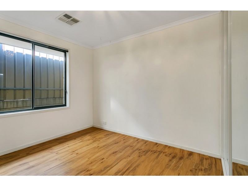 65 Esperance Boulevard, Seaford Rise SA 5169