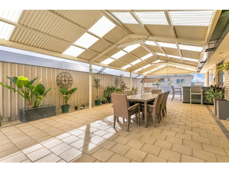 65 Esperance Boulevard, Seaford Rise SA 5169