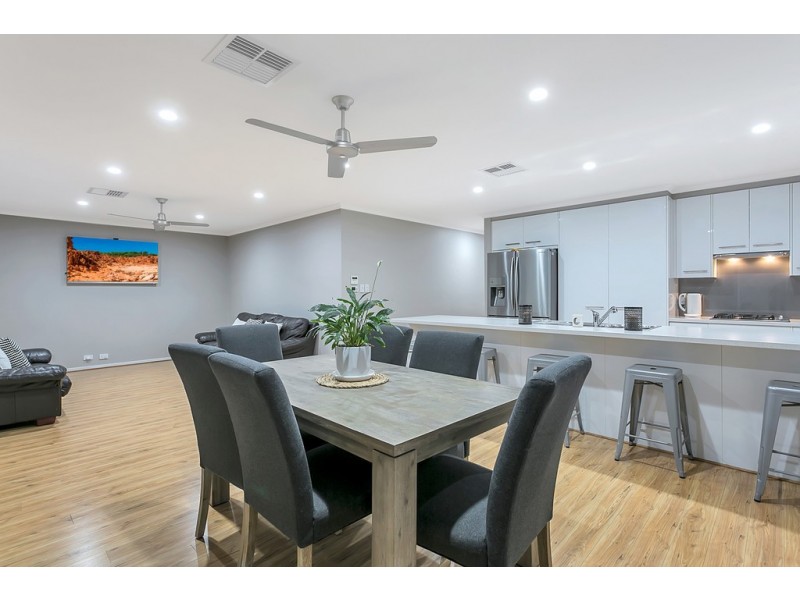 83 Beachport Road, Seaford Rise SA 5169