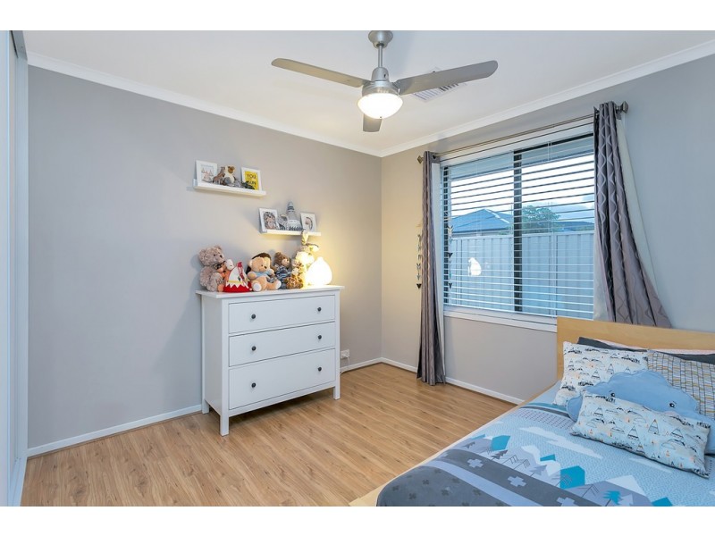 83 Beachport Road, Seaford Rise SA 5169