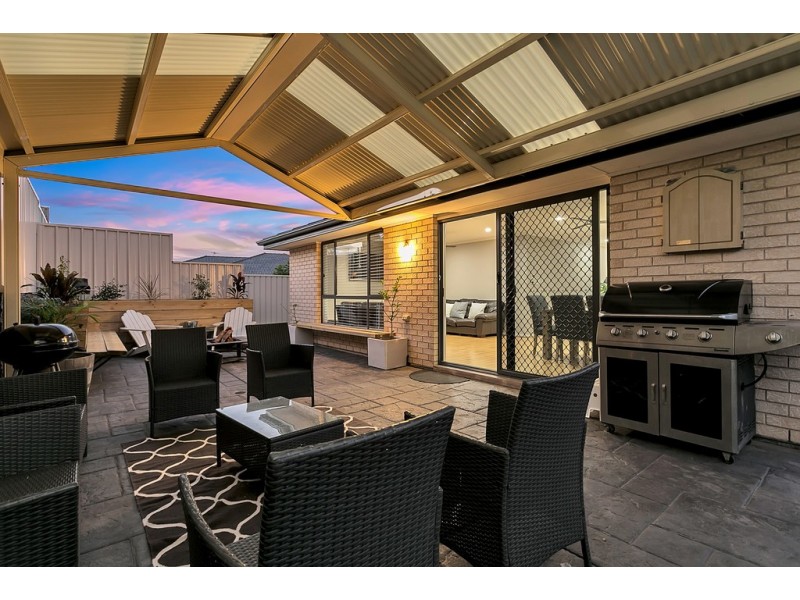 83 Beachport Road, Seaford Rise SA 5169