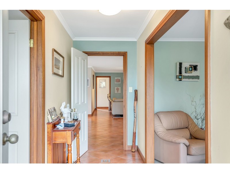 14 Starboard Road, Seaford SA 5169