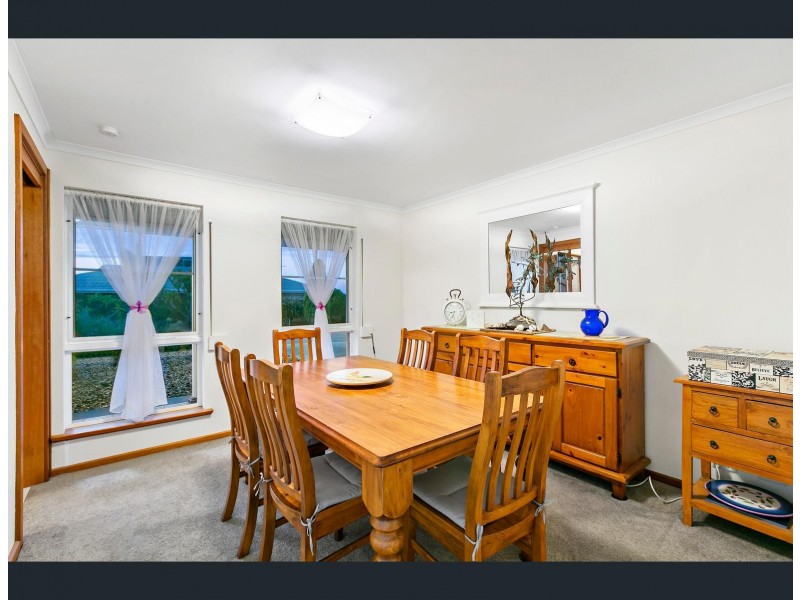 2 Goodrington Way, Moana SA 5169