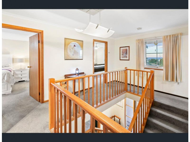 2 Goodrington Way, Moana SA 5169