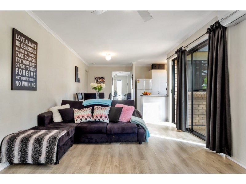 25 Blue Bay Avenue, Aldinga Beach SA 5173