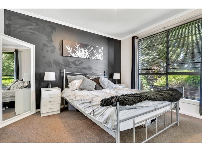 25 Blue Bay Avenue, Aldinga Beach SA 5173