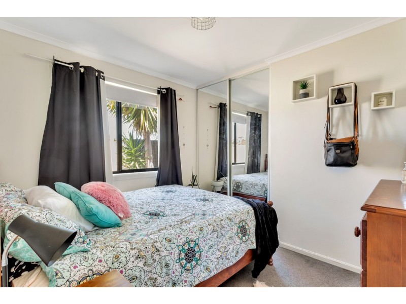 25 Blue Bay Avenue, Aldinga Beach SA 5173