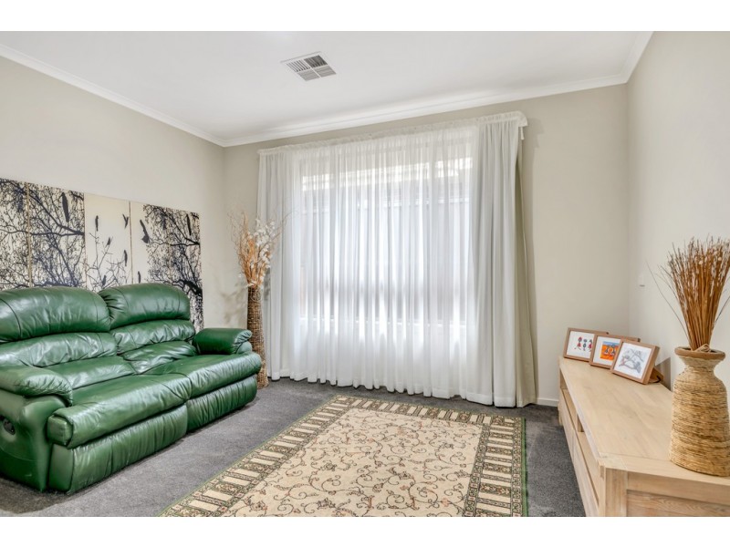 10 Teal Avenue, Moana SA 5169