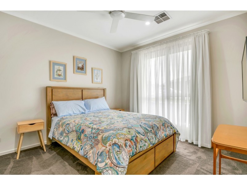10 Teal Avenue, Moana SA 5169