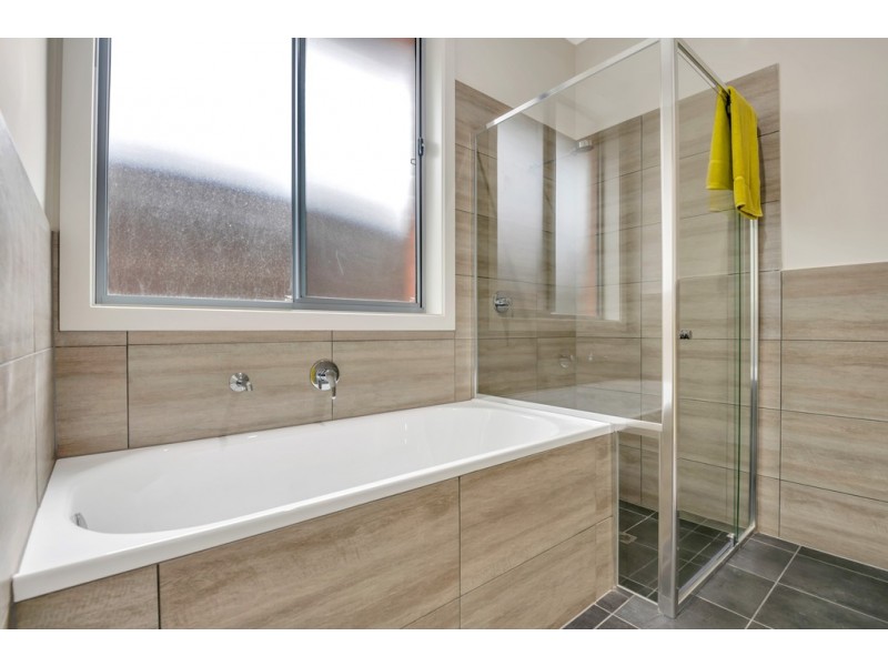 10 Teal Avenue, Moana SA 5169