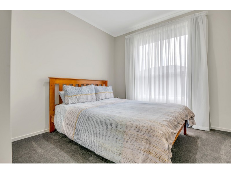 10 Teal Avenue, Moana SA 5169