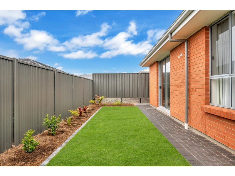 10 Teal Avenue, Moana SA 5169