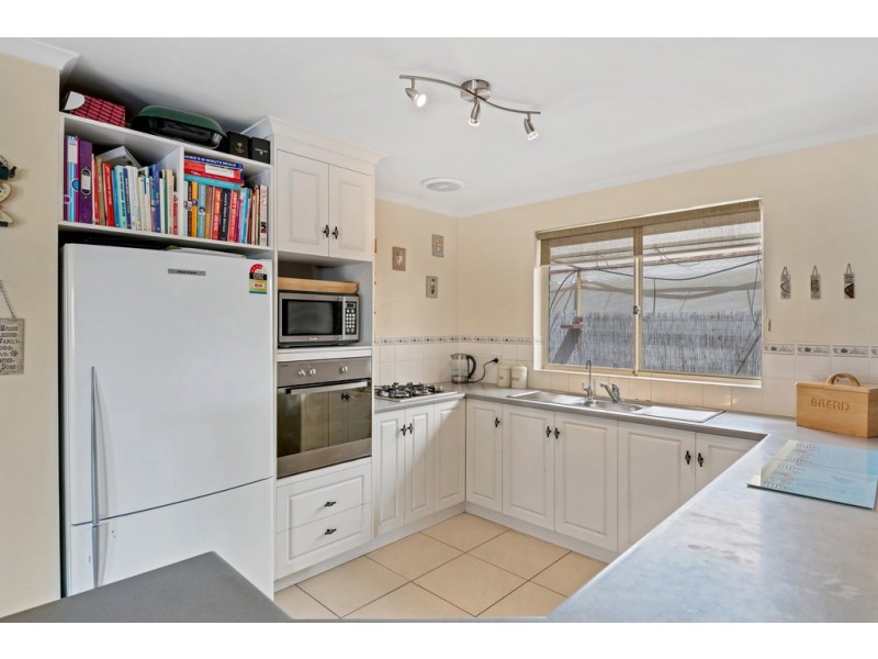 23 Babbacombe Drive, Moana SA 5169