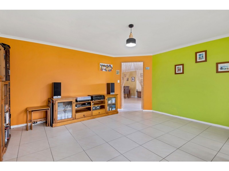 23 Babbacombe Drive, Moana SA 5169