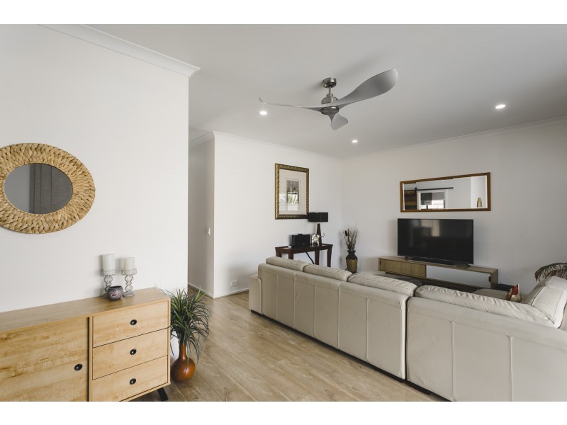 10A Robertson Road, Moana SA 5169