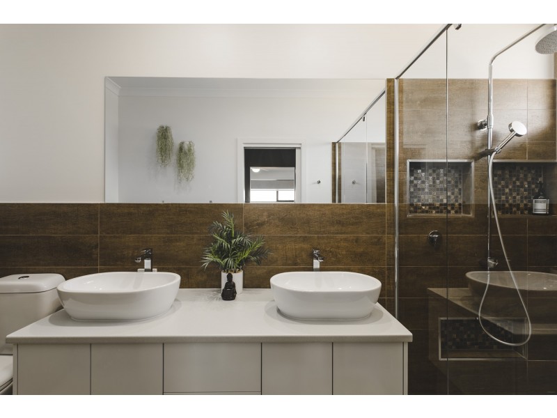 10A Robertson Road, Moana SA 5169