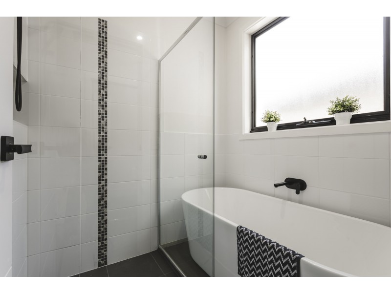 10A Robertson Road, Moana SA 5169