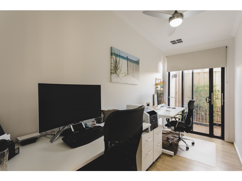 10A Robertson Road, Moana SA 5169