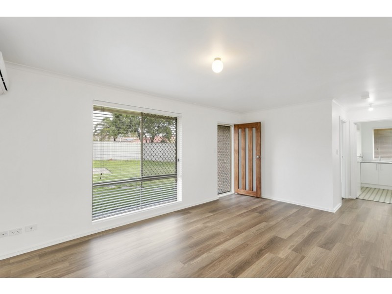 2/ 2 Barbados Drive, Seaford Rise SA 5169