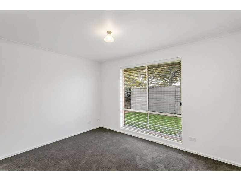 2/ 2 Barbados Drive, Seaford Rise SA 5169