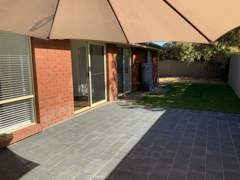 2/ 2 Barbados Drive, Seaford Rise SA 5169