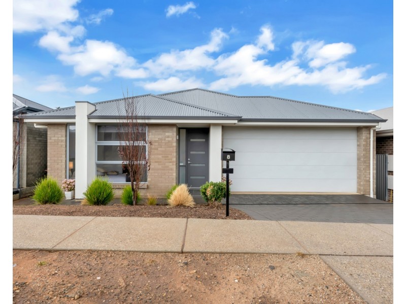 8 Navy Parade, Moana SA 5169