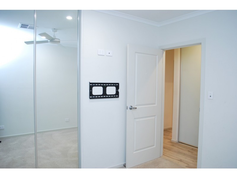 12 Domain Street, Moana SA 5169