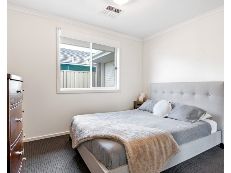 23 Adel Circuit, Huntfield Heights SA 5163