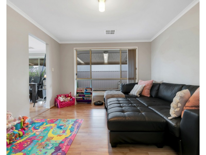 21 Edithburgh Avenue, Seaford Rise SA 5169