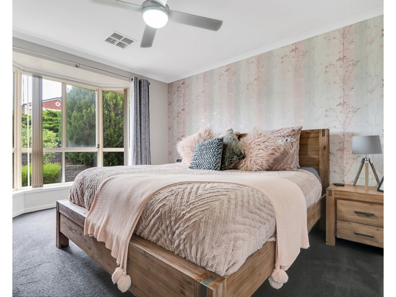 21 Edithburgh Avenue, Seaford Rise SA 5169