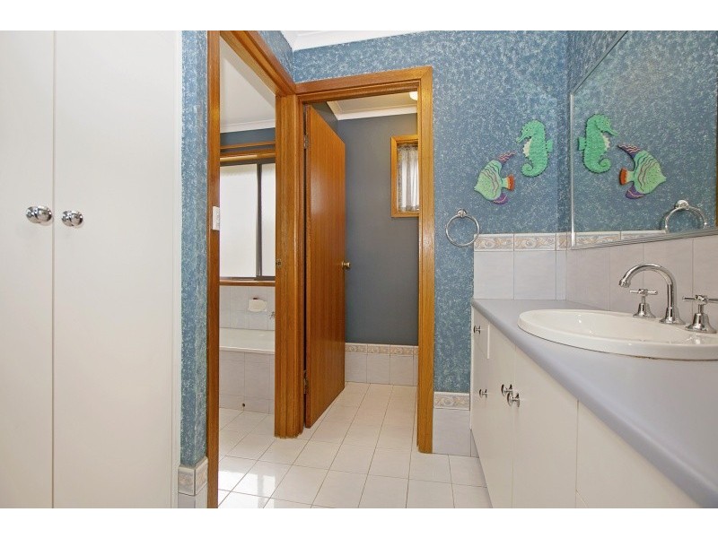 3 Petrel Close, Seaford Rise SA 5169