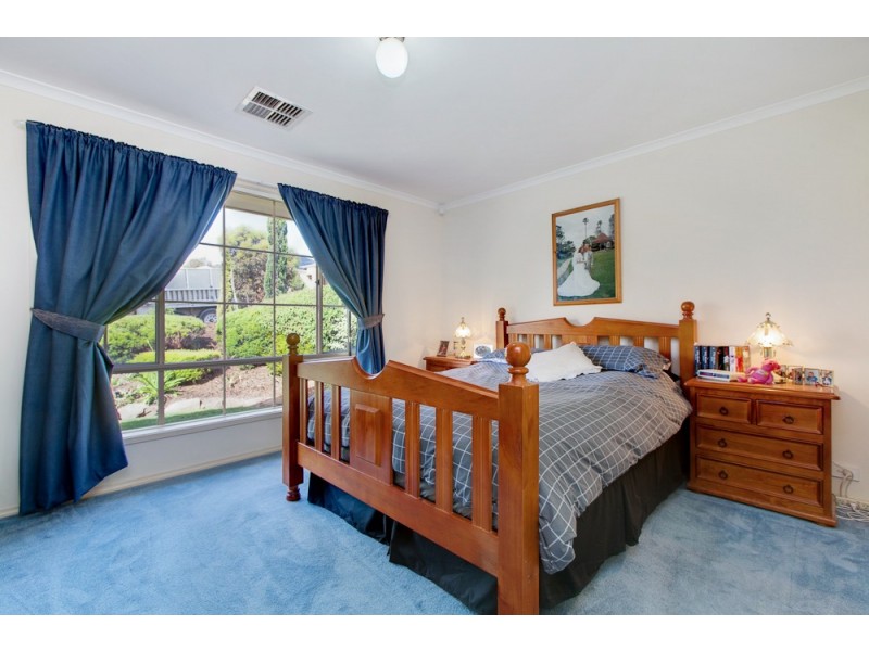 11 Tennyson Street, Seaford Rise SA 5169
