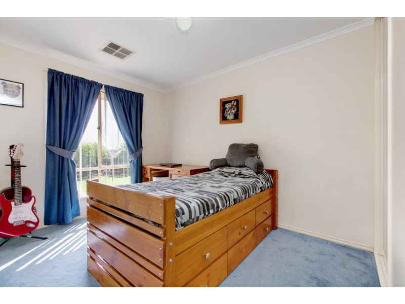 11 Tennyson Street, Seaford Rise SA 5169