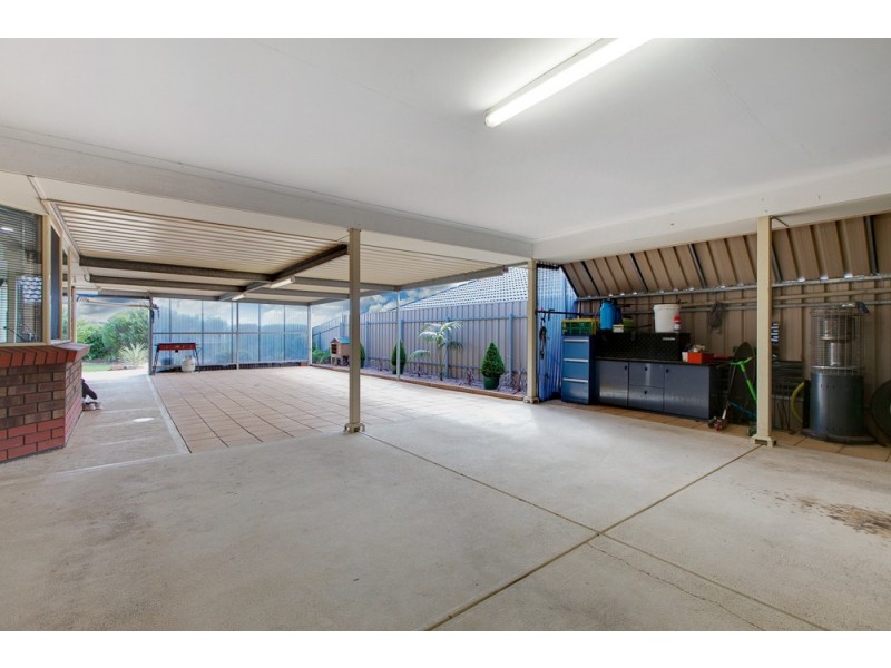 11 Tennyson Street, Seaford Rise SA 5169