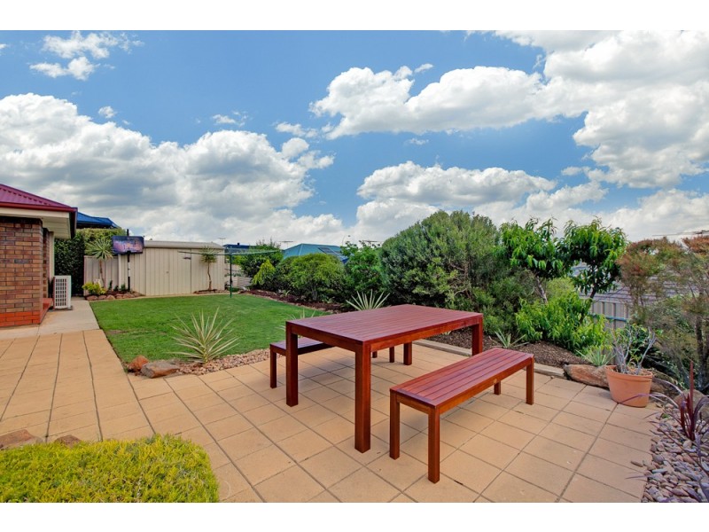 11 Tennyson Street, Seaford Rise SA 5169