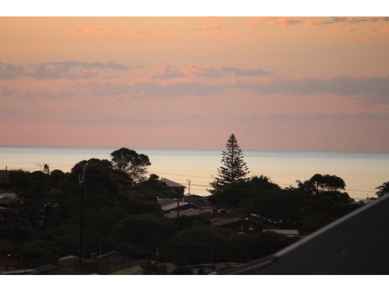 11 Tennyson Street, Seaford Rise SA 5169