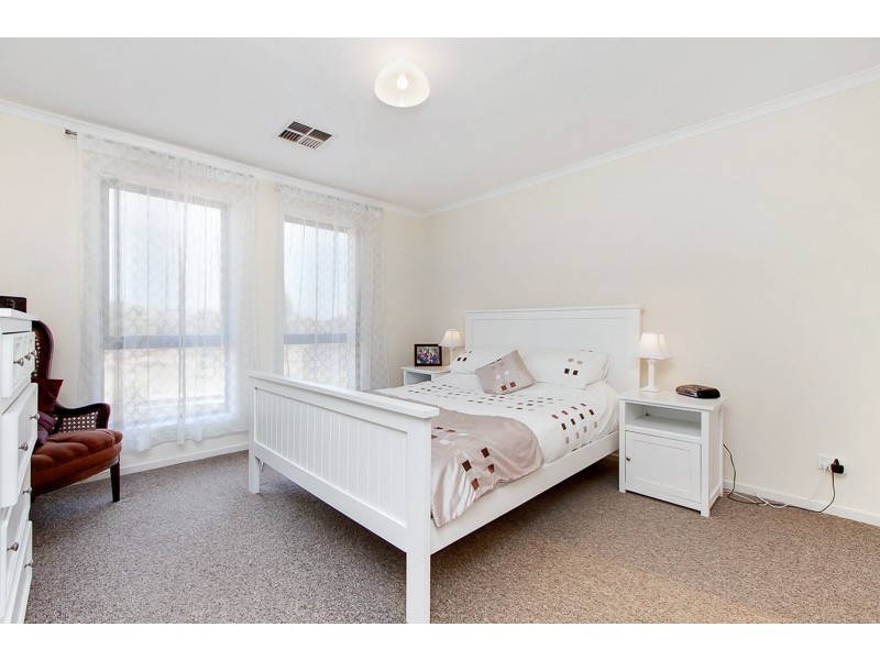 13 Byron Bay Boulevard, Seaford Rise SA 5169